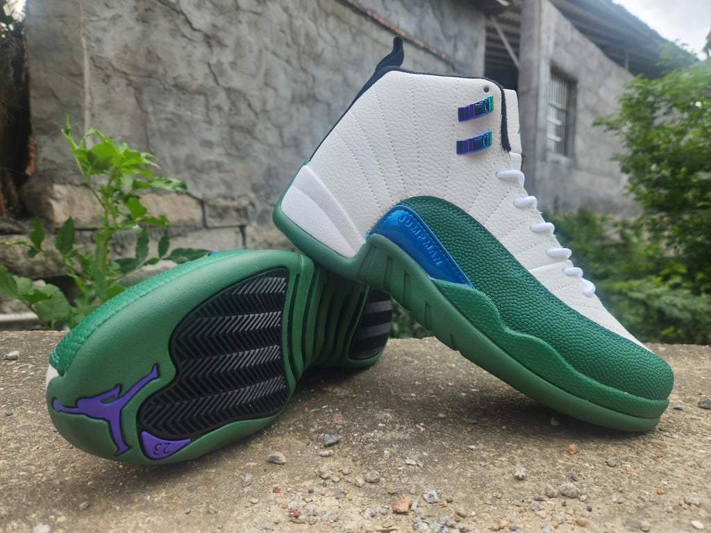 Air Jordan 12 Retro 'Bucks' CT8013-103