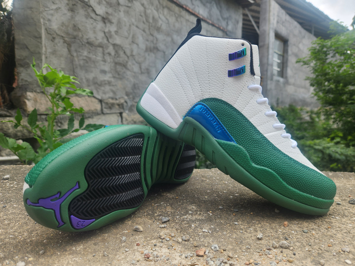 Air Jordan 12 Retro 'Bucks' CT8013-103