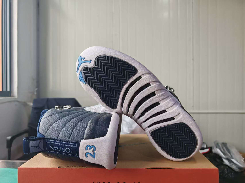 Air Jordan 12 Retro "Obsidian" 2027