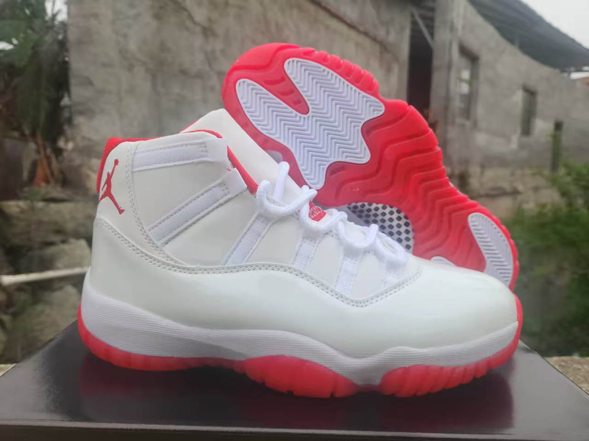 Air Jordan 11 Retro Custom 'Varsity Red Bottom' White/Red 2026