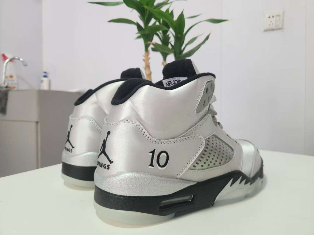 Women's Air Jordan 5 Retro 'Wings'