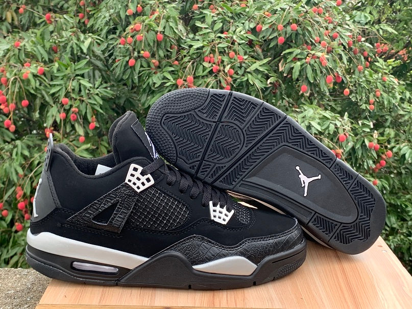 (WMNS) Air Jordan 4 Retro “Spotlight” – Black / Metallic Silver