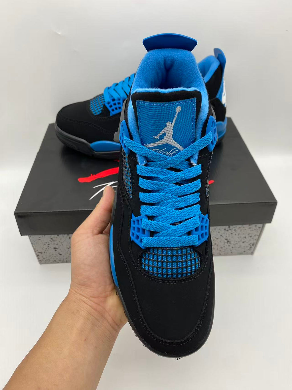 Air Jordan 4 Retro 'Blue Thunder'