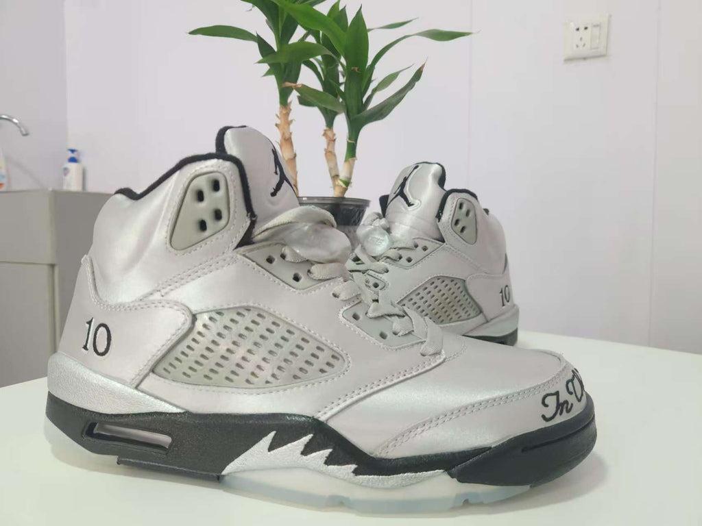 Women's Air Jordan 5 Retro 'Wings'