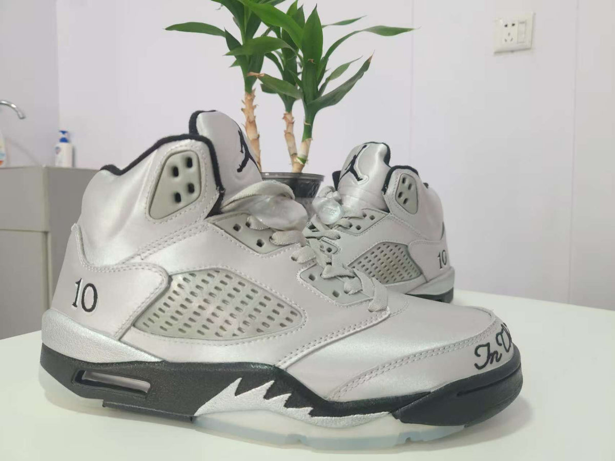 Women's Air Jordan 5 Retro 'Wings'