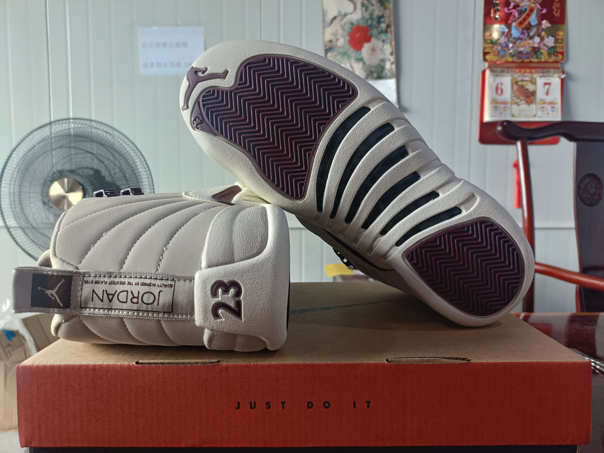 (WMNS) Air Jordan 12 Retro "Egg Nog / Light Orewood Brown"