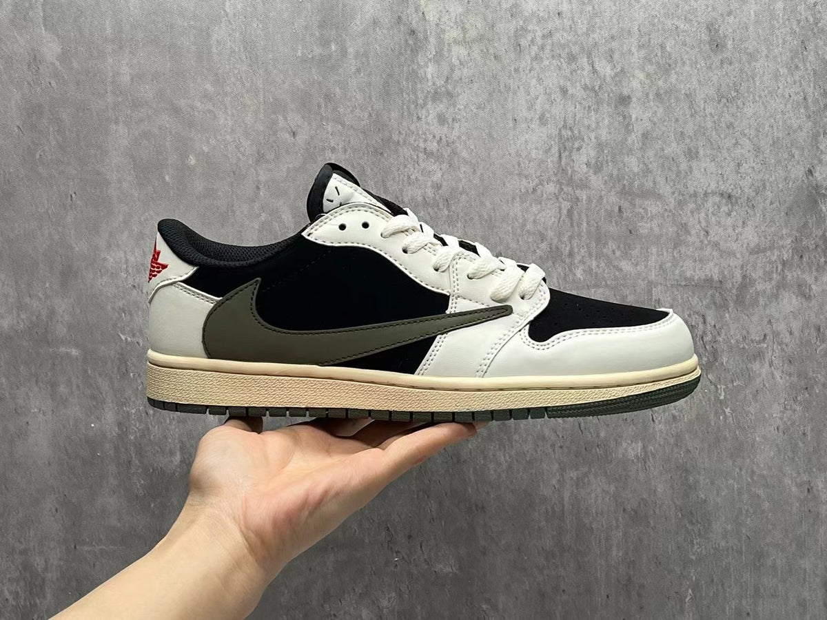 Travis Scott x Air Jordan 1 Low OG 'Medium Olive'