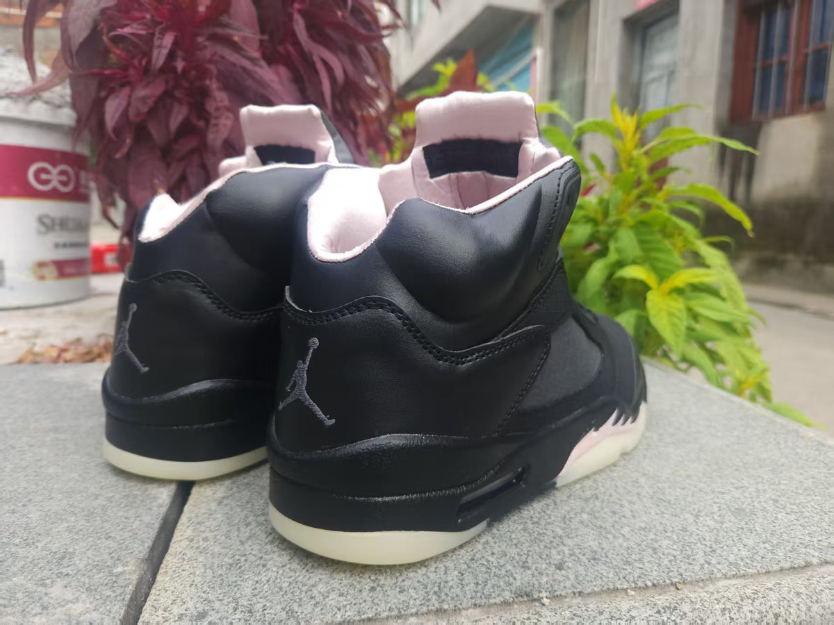 Air Jordan 5 Retro x Paris Saint-Germain – Off Noir / Particle Rose