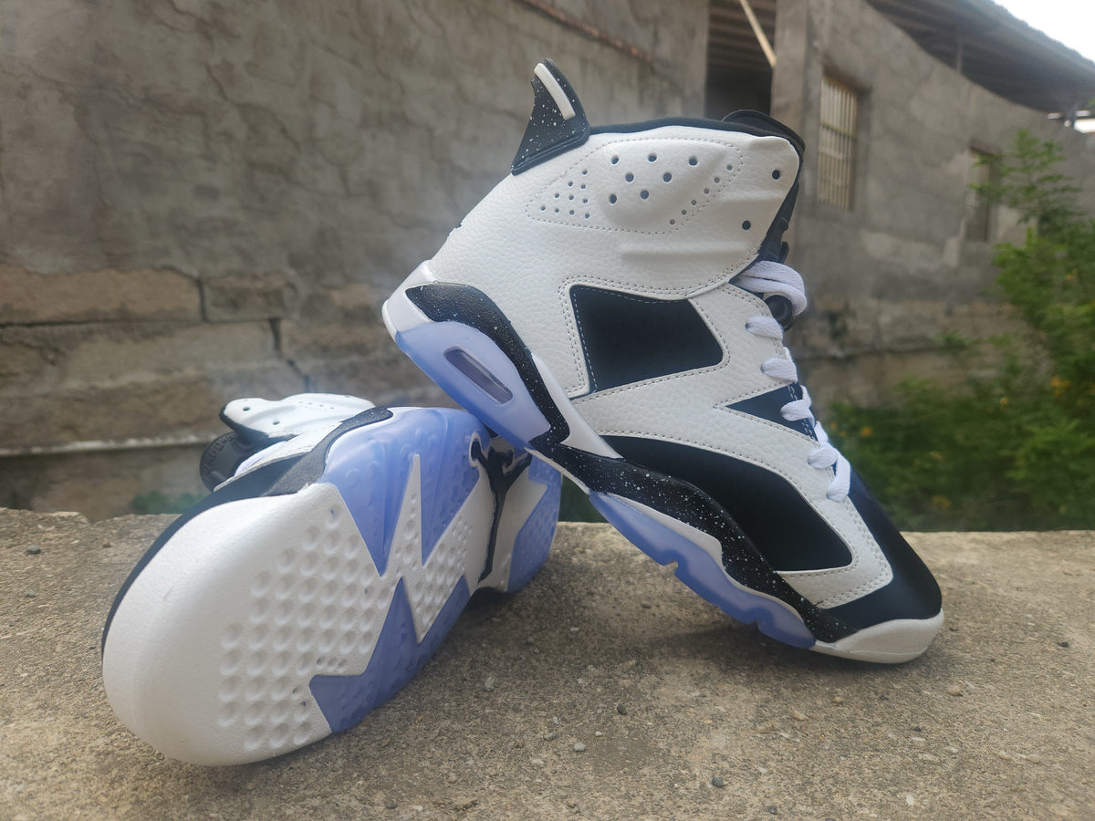 Air Jordan 6 Retro Men's Shoes - White/Black