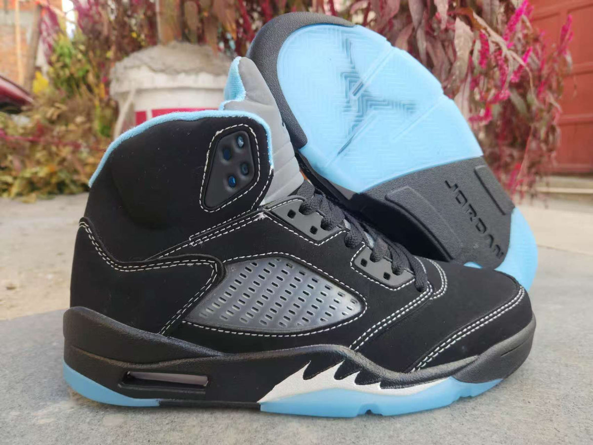 Air Jordan 5 Retro 'Black University Blue' DD0587-008