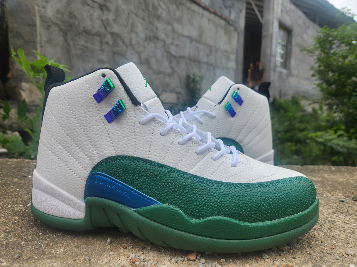 Air Jordan 12 Retro 'Bucks' CT8013-103