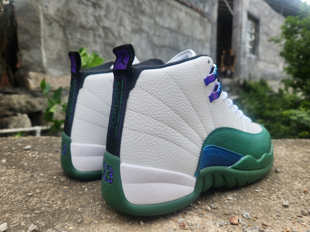 Air Jordan 12 Retro 'Bucks' CT8013-103
